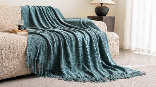 How to Create a Cozy Reading Nook with a Throw Blanket